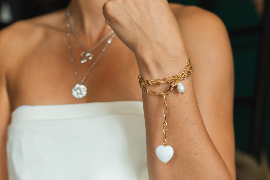 Or ou argent : comment choisir le métal de vos bijoux