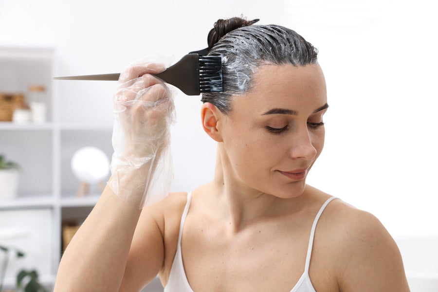 Hair Colour at Home: How to Choose a Shade and a Formula