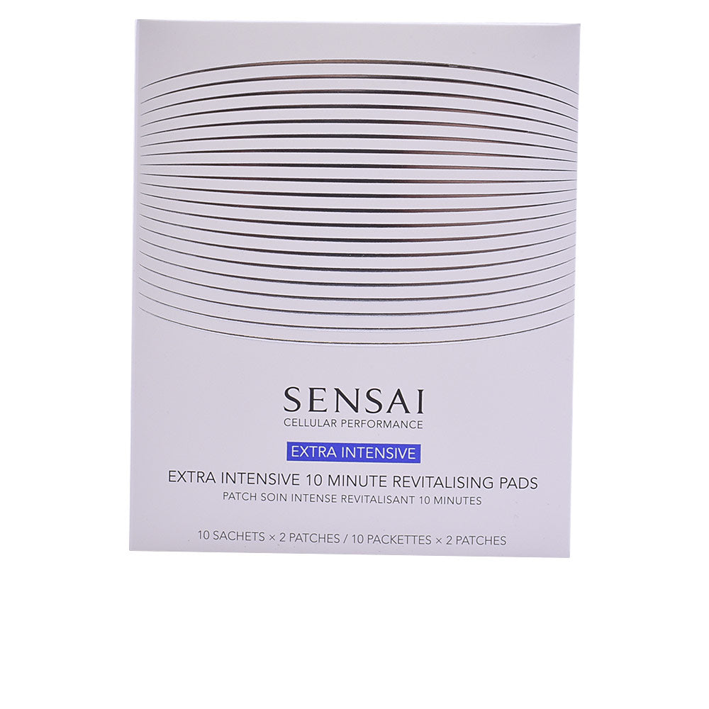 Pack of 10 flexible silk‑infused revitalising pads for eyes and lips, unisex