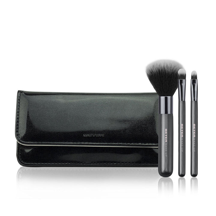 Set of three black makeup brushes with synthetic bristles and glossy foldable magnetic case, Beter