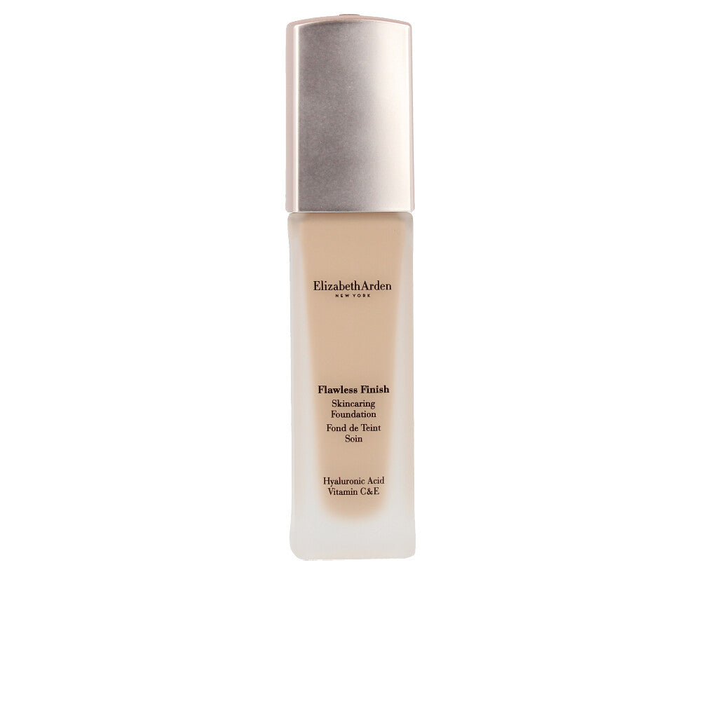 30 ml bottle of lightweight matte foundation in shade 410N, fluid texture