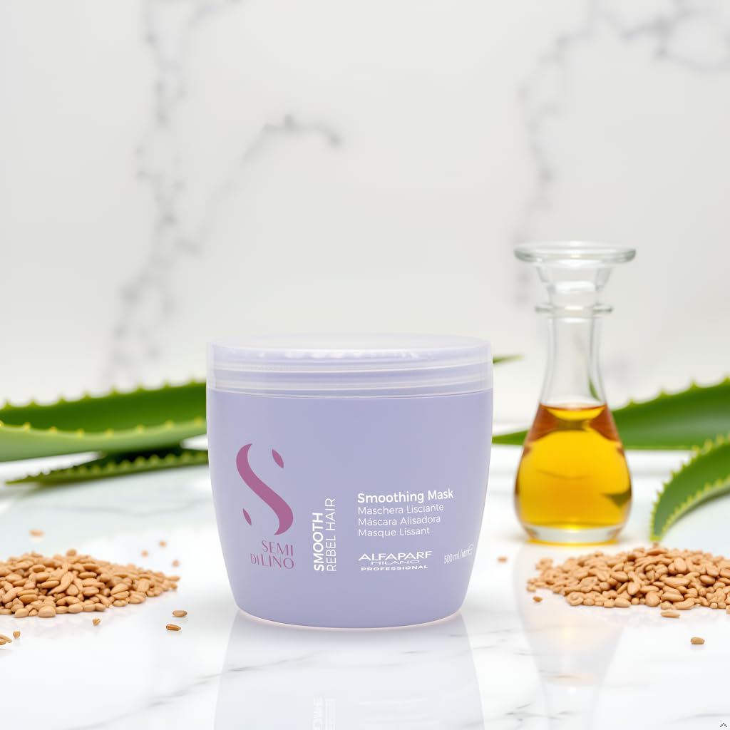 500 ml jar of smoothing hair mask with shea and hibiscus for Women