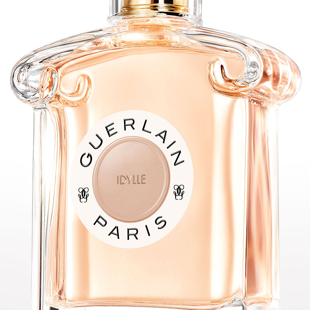75 ml inverted-heart bottle of floral chypre perfume for Women