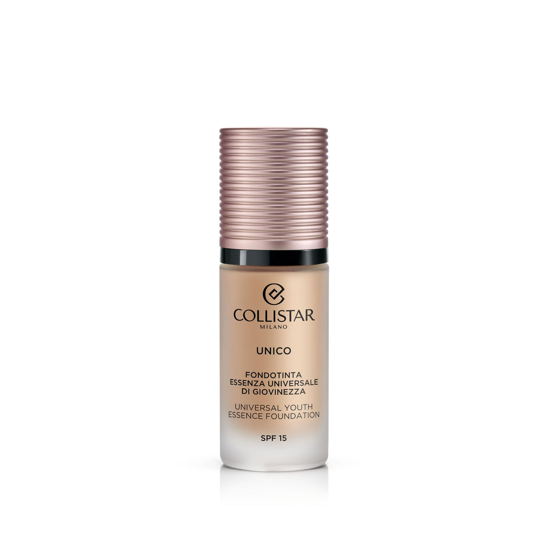30 ml pump bottle of nude liquid foundation, silky fluid texture, 4N-nude