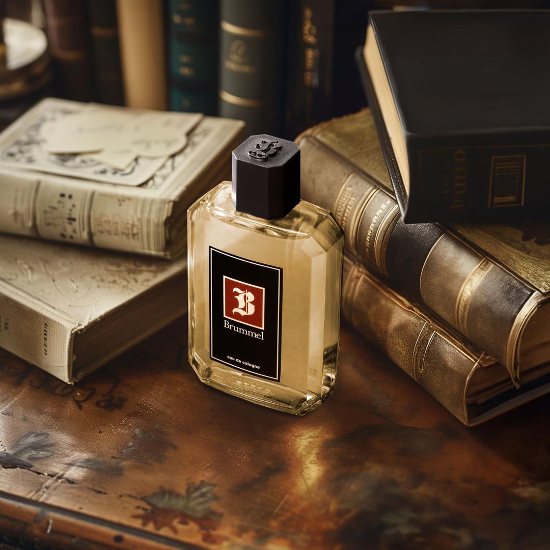 500 ml clear eau de cologne bottle with classic label, citrus and woody notes