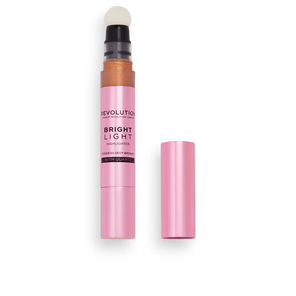 3 ml quartz-infused liquid highlighter in deep bronze, sponge applicator visible