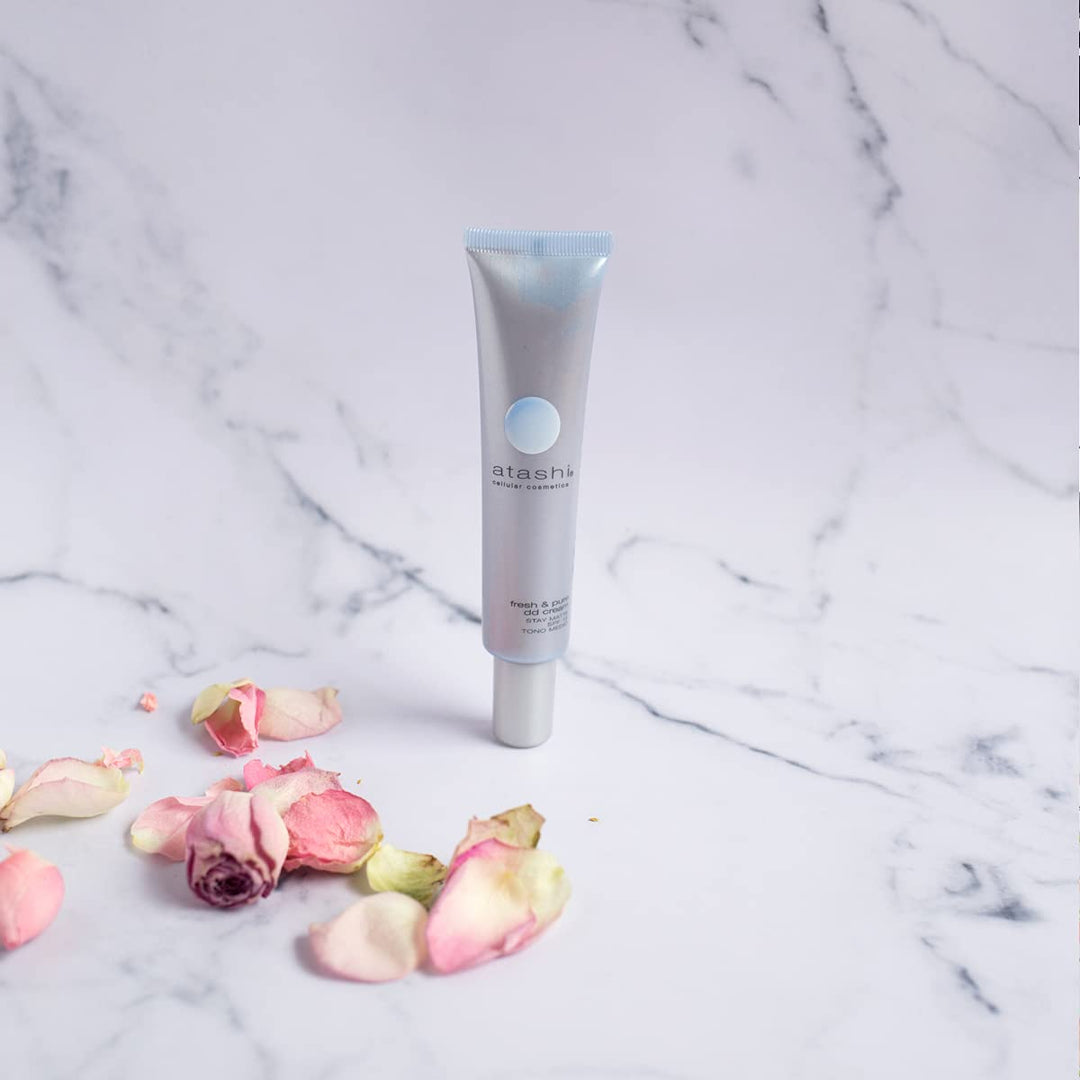 40 ml mattifying DD cream tube, light-medium shade, cream texture