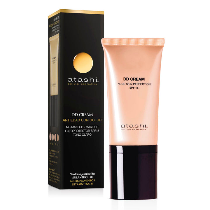 50 ml tinted DD cream tube, light shade, SPF 15, luminous finish