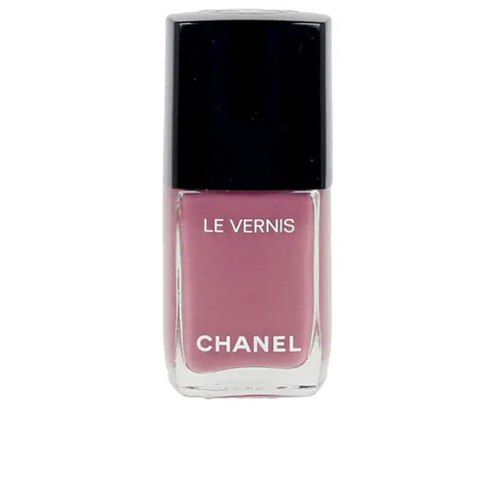 Bottle of Sorcìère cream nail lacquer, 13 ml, deep red cream finish