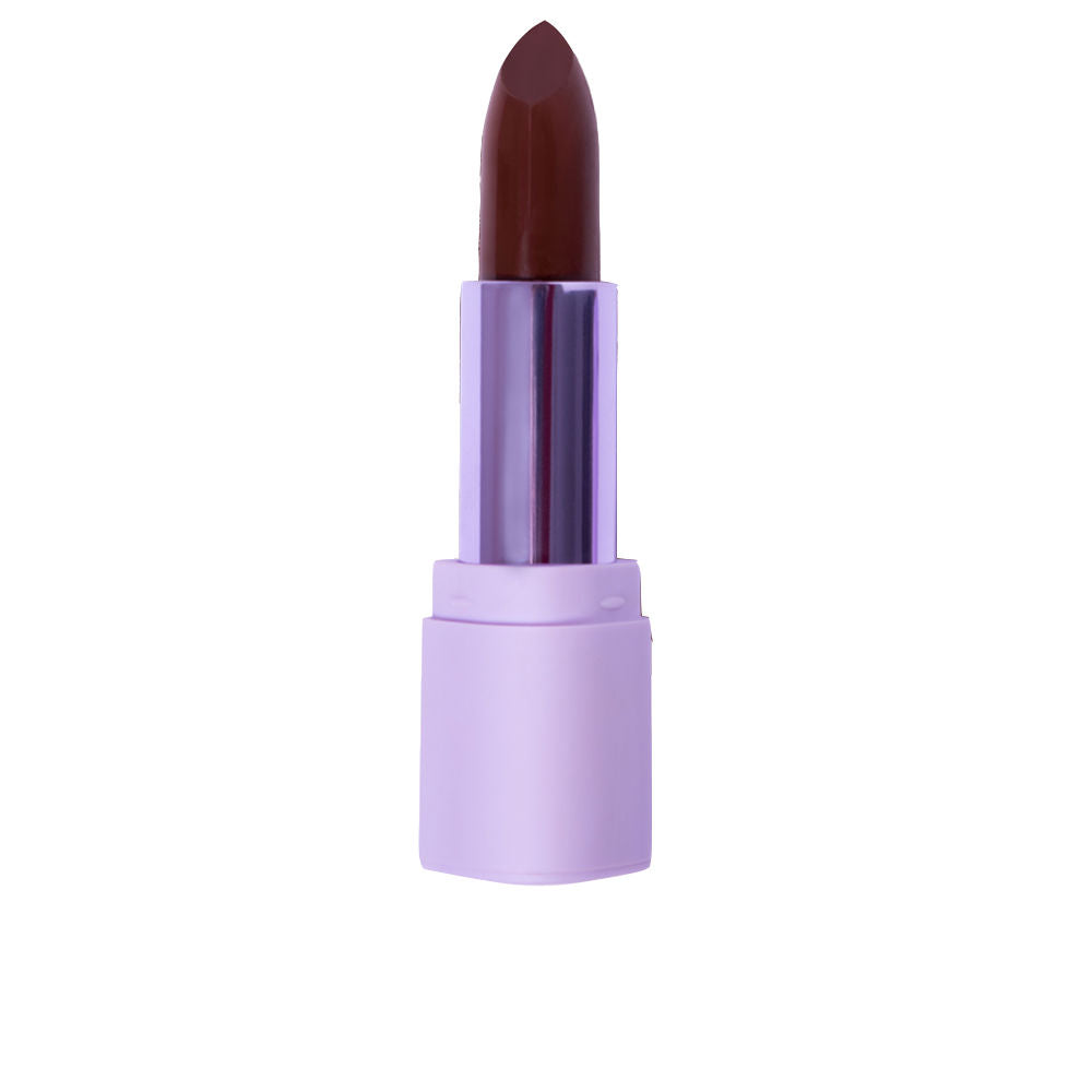 Red creamy lipstick bullet, semi‑gloss finish, 3 g tube