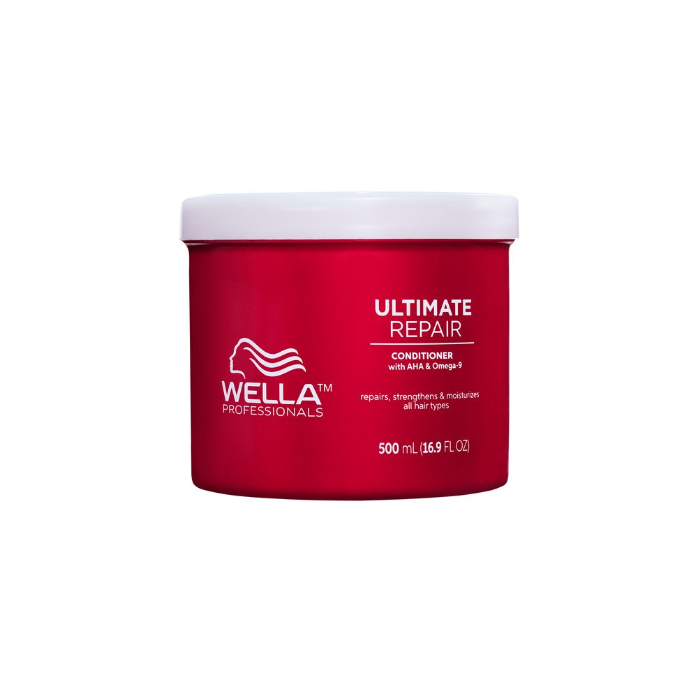 500 ml bottle of conditioner for damaged hair with AHA and Omega‑9, daily repair
