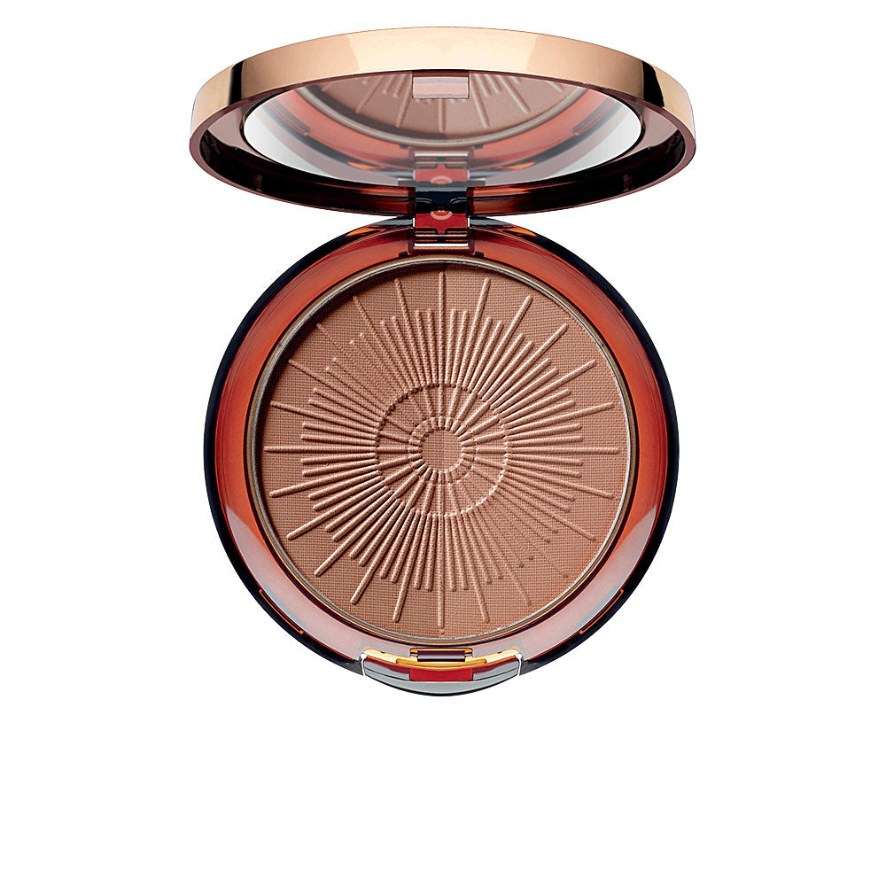 Compact terracotta bronzing powder with embossed sun and four duotone shades, 10 g