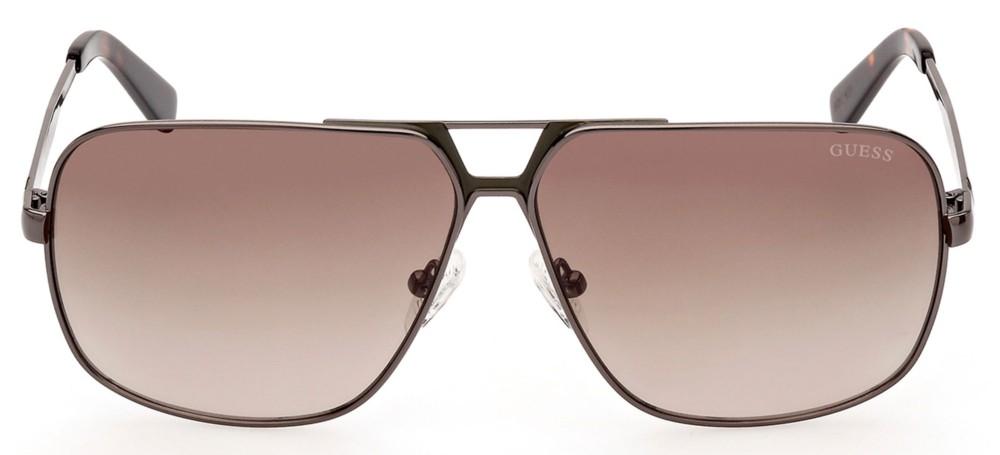 Guess metal aviator sunglasses in brown with gradient lenses and adjustable nose pads, slim temples, polished finish