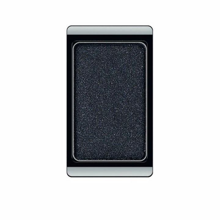 Single refillable pearl eyeshadow pan in deep blue, 0.8 g