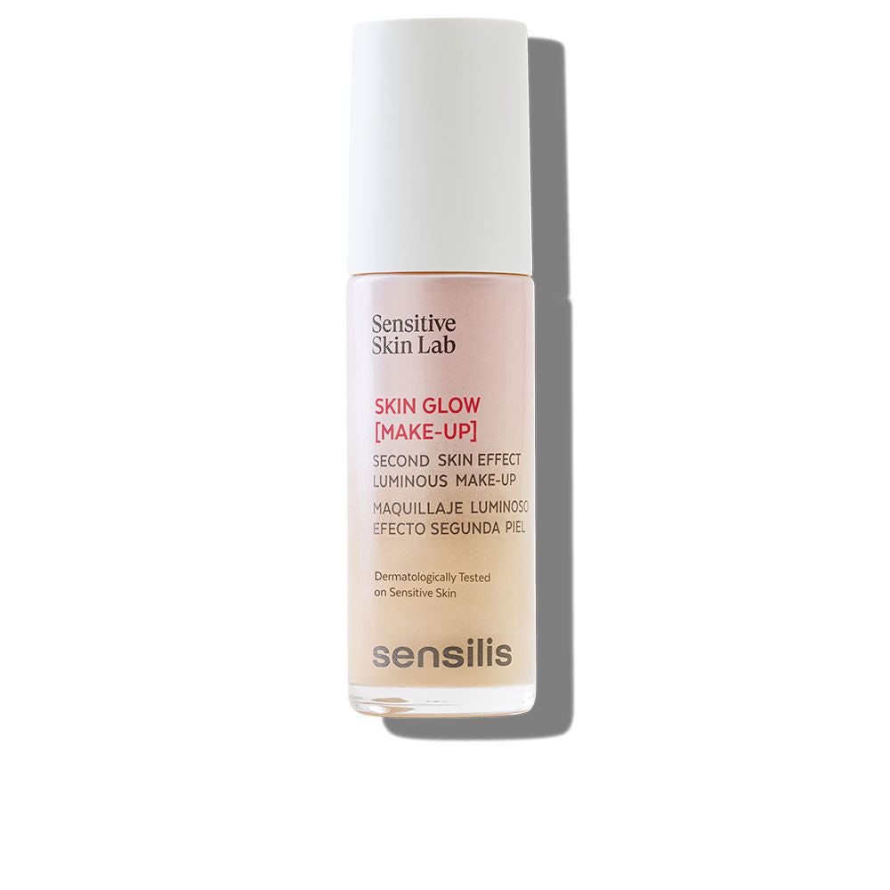 30 ml bottle of luminous hydrating foundation, shade 03 Sand