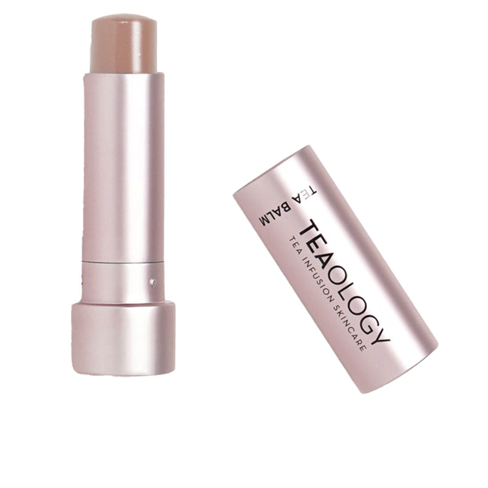 Small tinted lip balm in Berry Tea shade, 4 g, glossy finish
